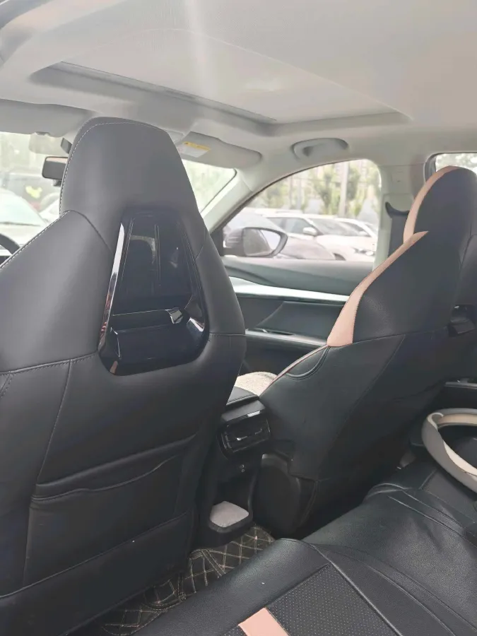 2022 MG 5 Scorpio 1.5T 181HP L4 7DCT,autocango,china used car exporter,china ev exporter,chinese used car exporter,chinese used ev exporter