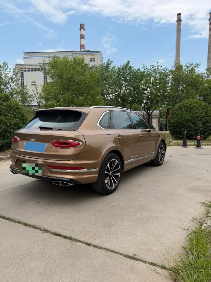 2021 Bentley Bentayga 3.0T 340HP V6 8AT PHEV 17.3KWH,autocango,china used car exporter,china ev exporter,chinese used car exporter,chinese used ev exporter