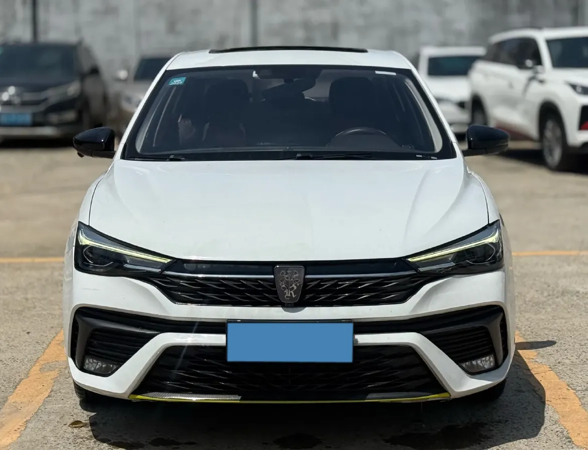 2021 Roewe i5 1.5L 120HP L4 CVT,autocango,china used car exporter,china ev exporter,chinese used car exporter,chinese used ev exporter