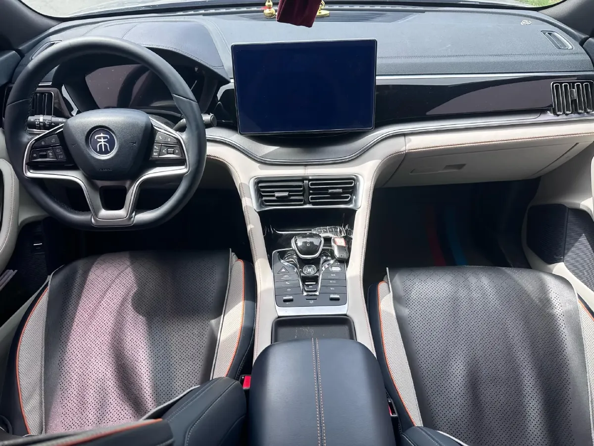 2022 Hyundai Tucson 2.0L 150HP L4 6AT Hybrid,autocango,china used car exporter,china ev exporter,chinese used car exporter,chinese used ev exporter