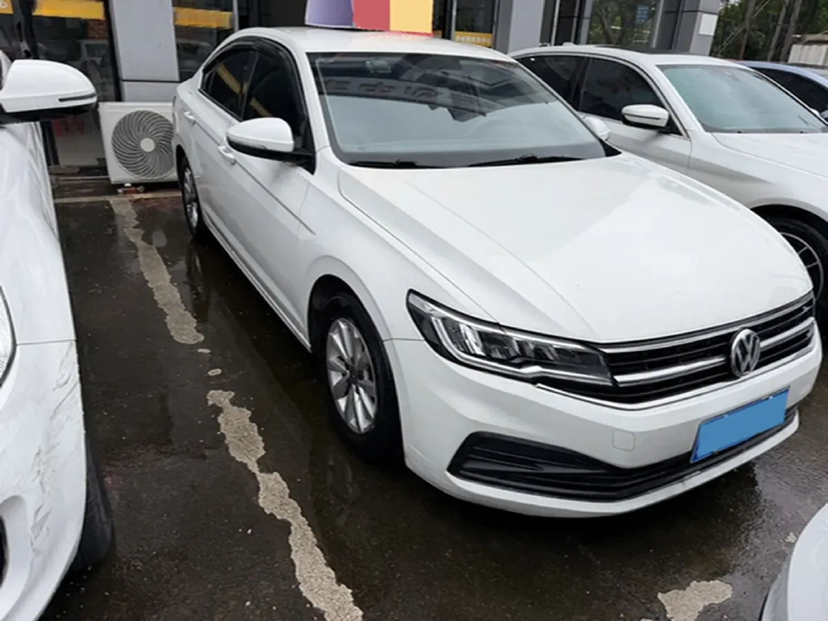 2021 Volkswagen Bora 1.5L 113HP L4 5MT,autocango,china used car exporter,china ev exporter,chinese used car exporter,chinese used ev exporter