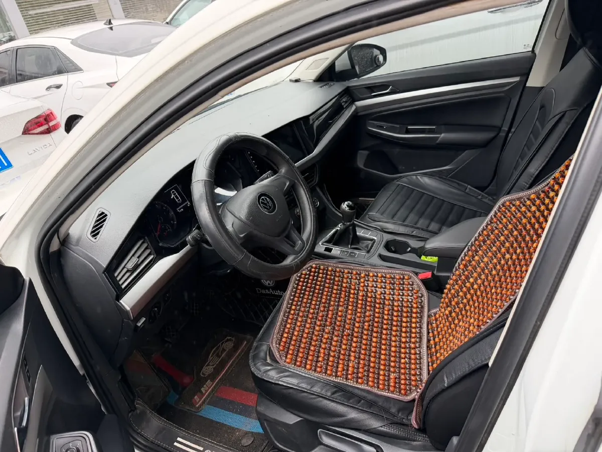 2021 Volkswagen Bora 1.5L 113HP L4 5MT,autocango,china used car exporter,china ev exporter,chinese used car exporter,chinese used ev exporter