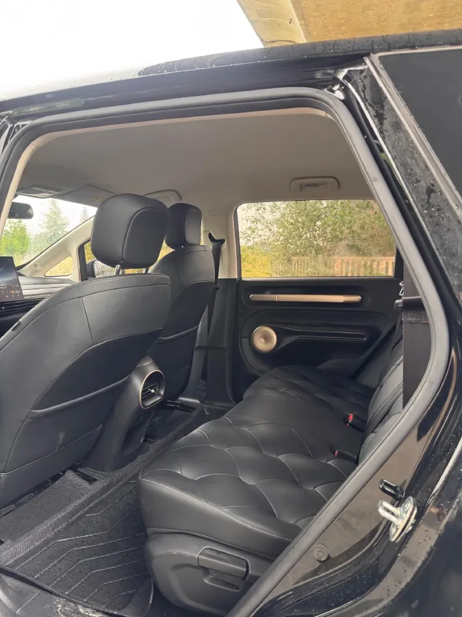 2023 BaoJun Cloud BEV 50.6KWH,autocango,china used car exporter,china ev exporter,chinese used car exporter,chinese used ev exporter