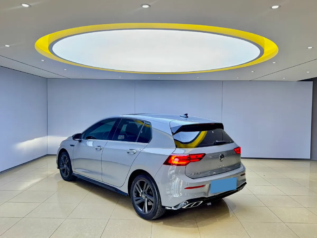 2023 Volkswagen Golf 1.4T 150HP L4 7DCT,autocango,china used car exporter,china ev exporter,chinese used car exporter,chinese used ev exporter
