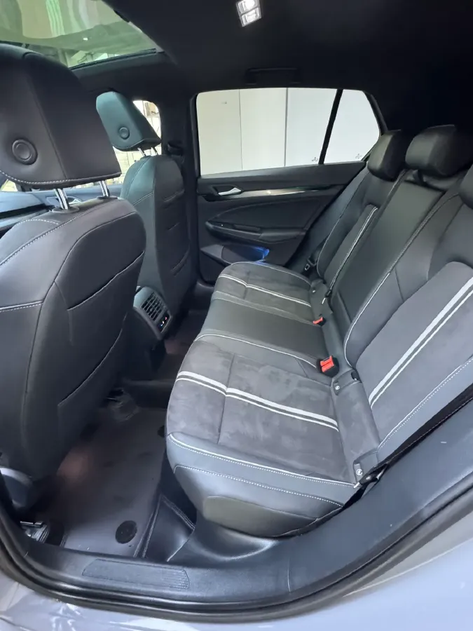 2023 Volkswagen Golf 1.4T 150HP L4 7DCT,autocango,china used car exporter,china ev exporter,chinese used car exporter,chinese used ev exporter