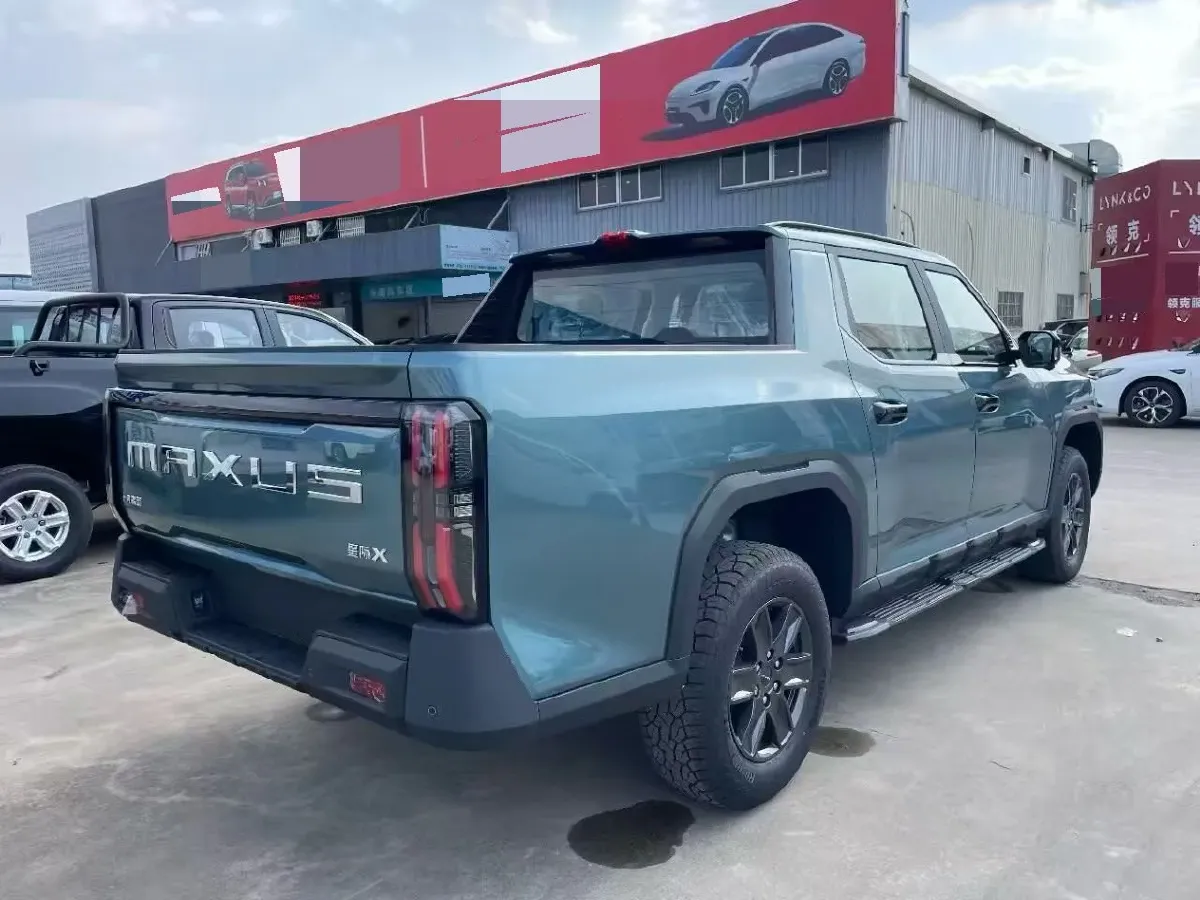 2025 MAXUS InterstellarX 2.5T 224HP L4 8AT,autocango,china used car exporter,china ev exporter,chinese used car exporter,chinese used ev exporter