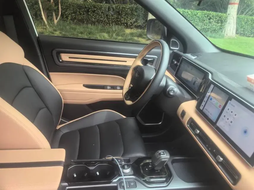 2024 ChangAn Eado 1.5T 170HP L4 7DCT,autocango,china used car exporter,china ev exporter,chinese used car exporter,chinese used ev exporter