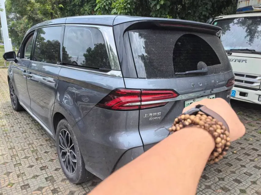 2025 Roewe iMAX8 1.5T 150HP L4 1DHT PHEV 24.7KWH,autocango,china used car exporter,china ev exporter,chinese used car exporter,chinese used ev exporter