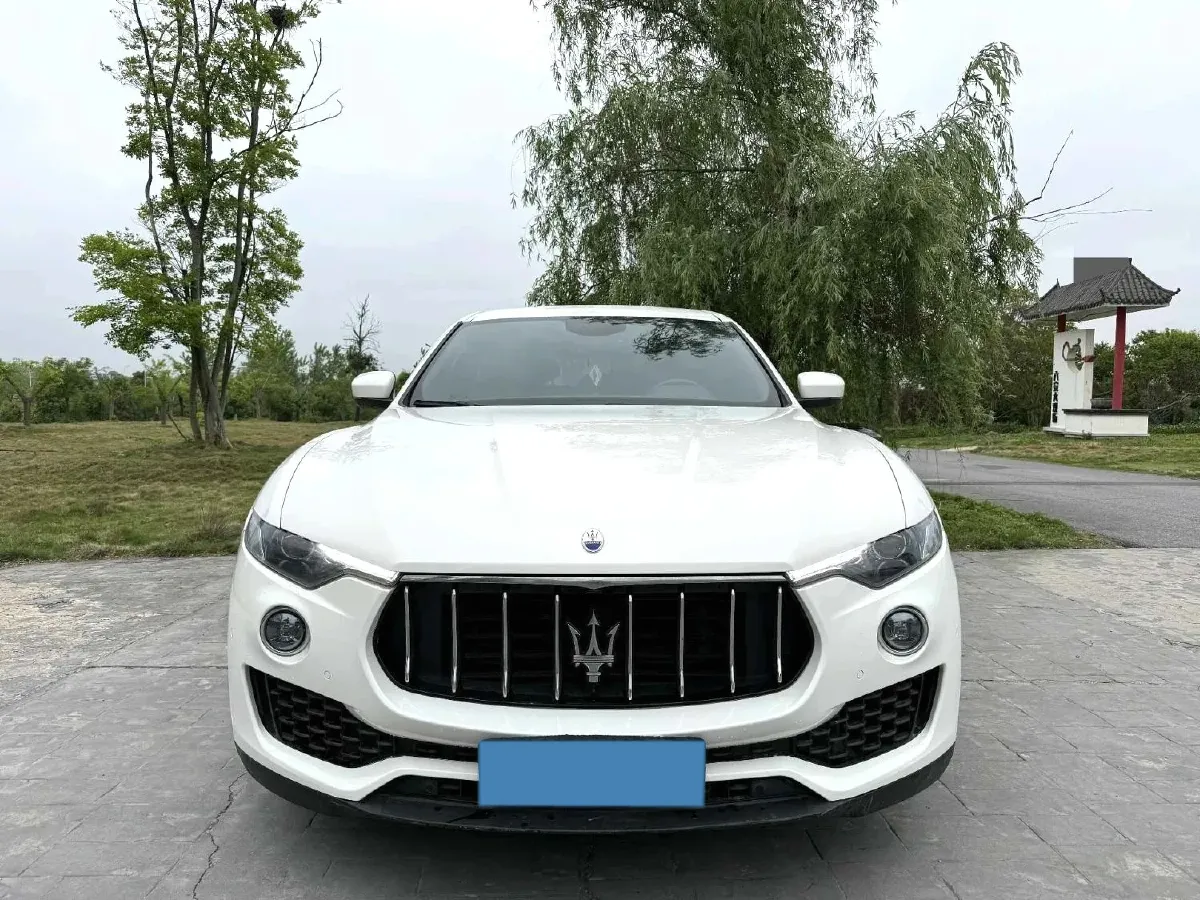2019 Maserati Levante 3.0T 350HP V6 8AT,autocango,china used car exporter,china ev exporter,chinese used car exporter,chinese used ev exporter