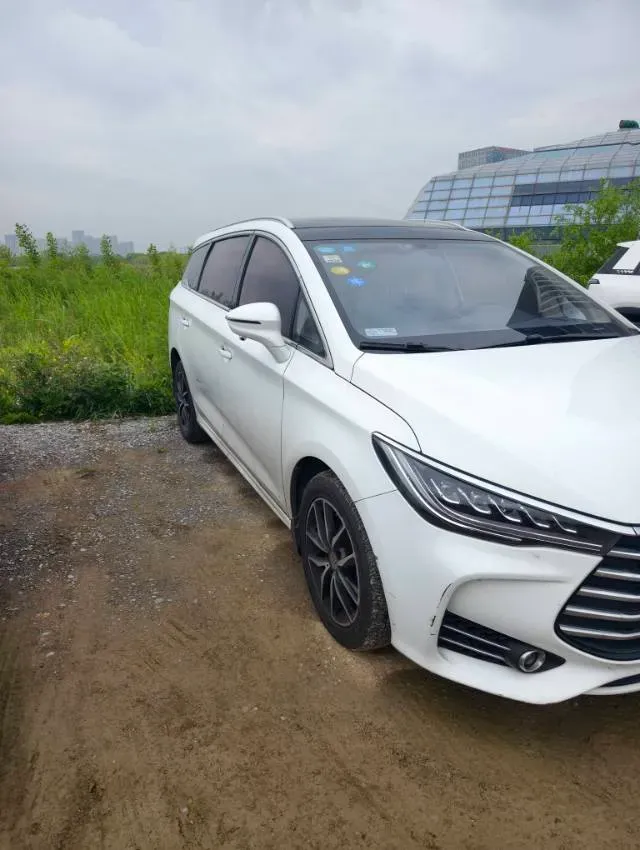 2017 BYD Song MAX 1.5T 154HP L4 6DCT,autocango,china used car exporter,china ev exporter,chinese used car exporter,chinese used ev exporter