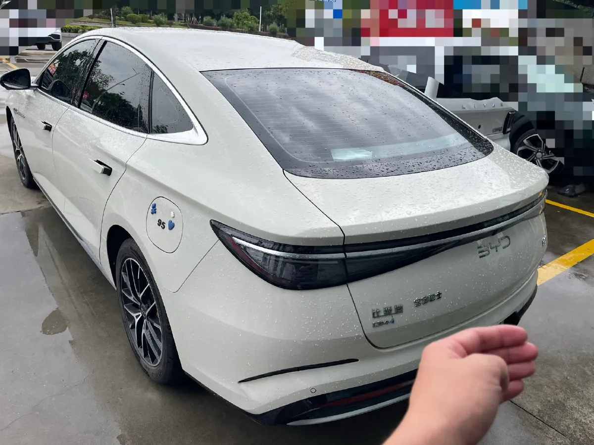 2025 BYD Seal07 DM-i 1.5L 101HP L4 E-CVT PHEV 17.6KWH,autocango,china used car exporter,china ev exporter,chinese used car exporter,chinese used ev exporter