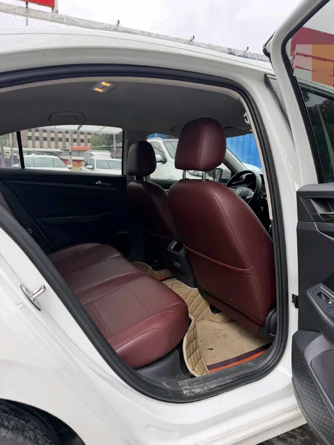 2023 Volkswagen Bora 1.2T 116HP L4 7DCT,autocango,china used car exporter,china ev exporter,chinese used car exporter,chinese used ev exporter