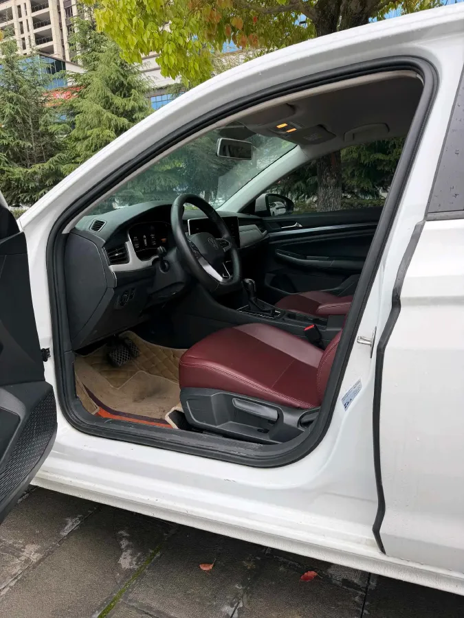 2023 Volkswagen Bora 1.2T 116HP L4 7DCT,autocango,china used car exporter,china ev exporter,chinese used car exporter,chinese used ev exporter