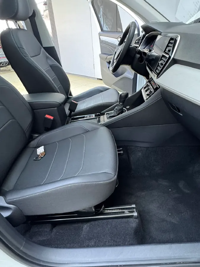 2023 Jetta VS5 1.4T 150HP L4 6AT,autocango,china used car exporter,china ev exporter,chinese used car exporter,chinese used ev exporter