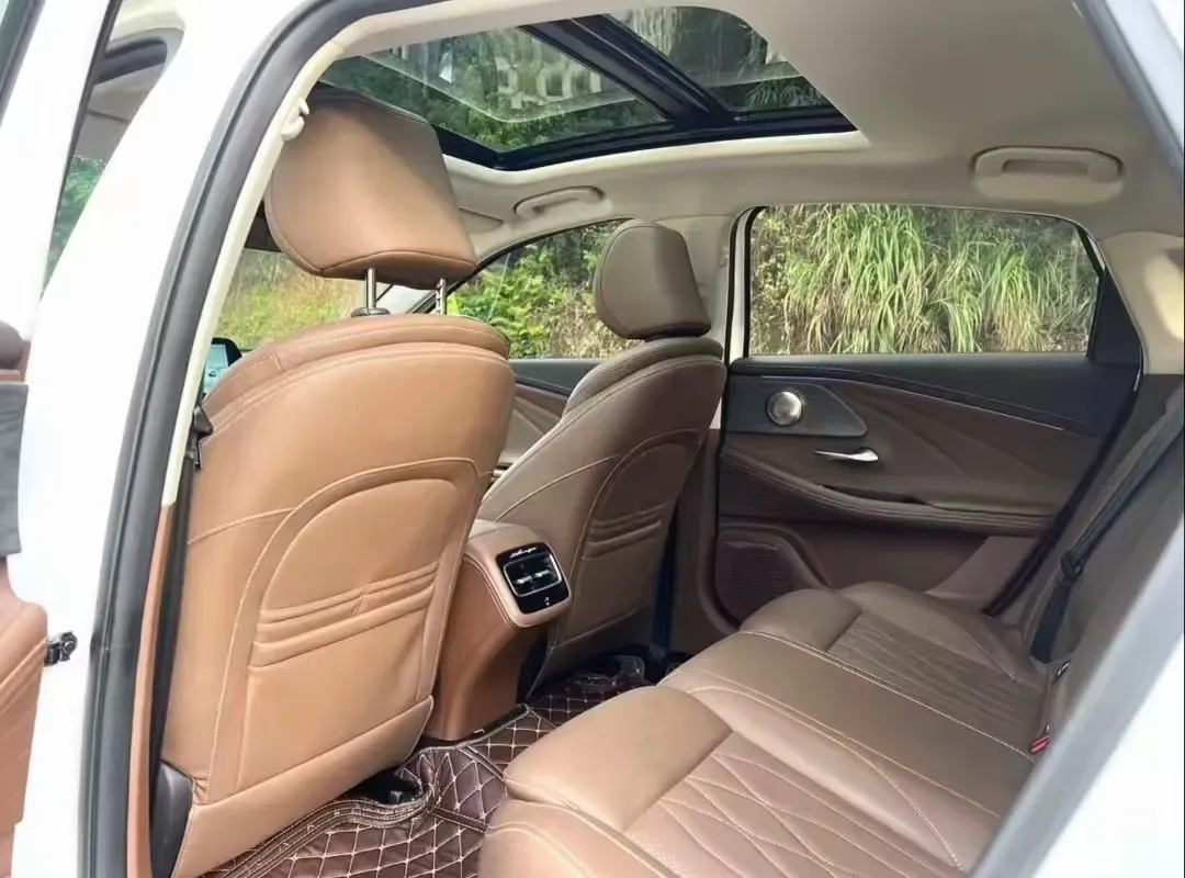 2023 Chery Arrizo 8 2.0T 254HP L4 7DCT,autocango,china used car exporter,china ev exporter,chinese used car exporter,chinese used ev exporter