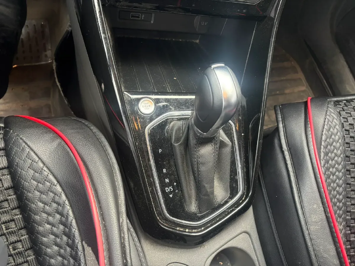 2021 Jetta VS5 1.4T 150HP L4 6AT,autocango,china used car exporter,china ev exporter,chinese used car exporter,chinese used ev exporter