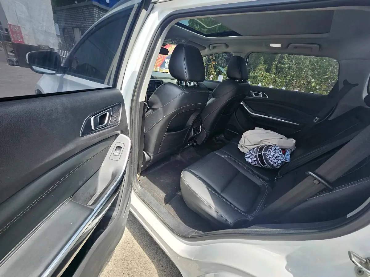 2018 Chery Tiggo 8 1.5T 147HP L4 6DCT,autocango,china used car exporter,china ev exporter,chinese used car exporter,chinese used ev exporter