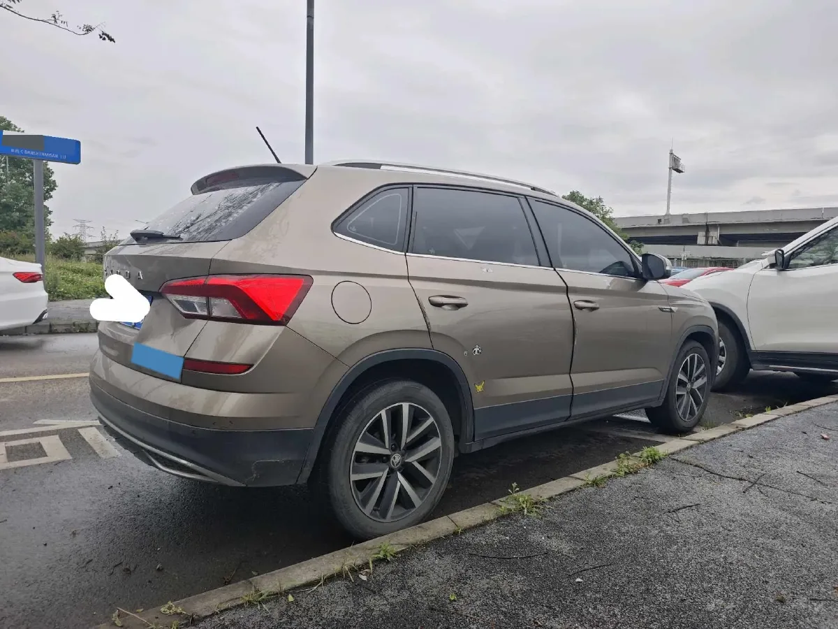 2021 Skoda Kamiq 1.5L 112HP L4 6AT,autocango,china used car exporter,china ev exporter,chinese used car exporter,chinese used ev exporter