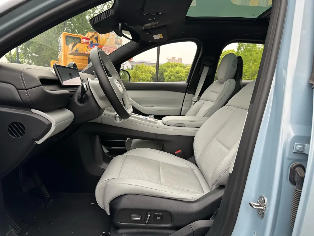 2023 NIO ES6 BEV 75KWH,autocango,china used car exporter,china ev exporter,chinese used car exporter,chinese used ev exporter