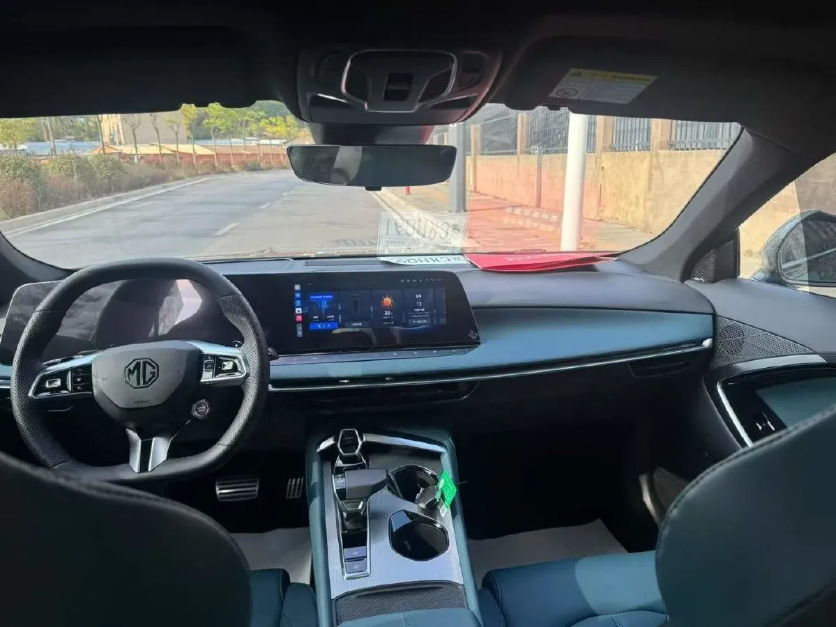 2023 MG 7 1.5T 188HP L4 7DCT,autocango,china used car exporter,china ev exporter,chinese used car exporter,chinese used ev exporter