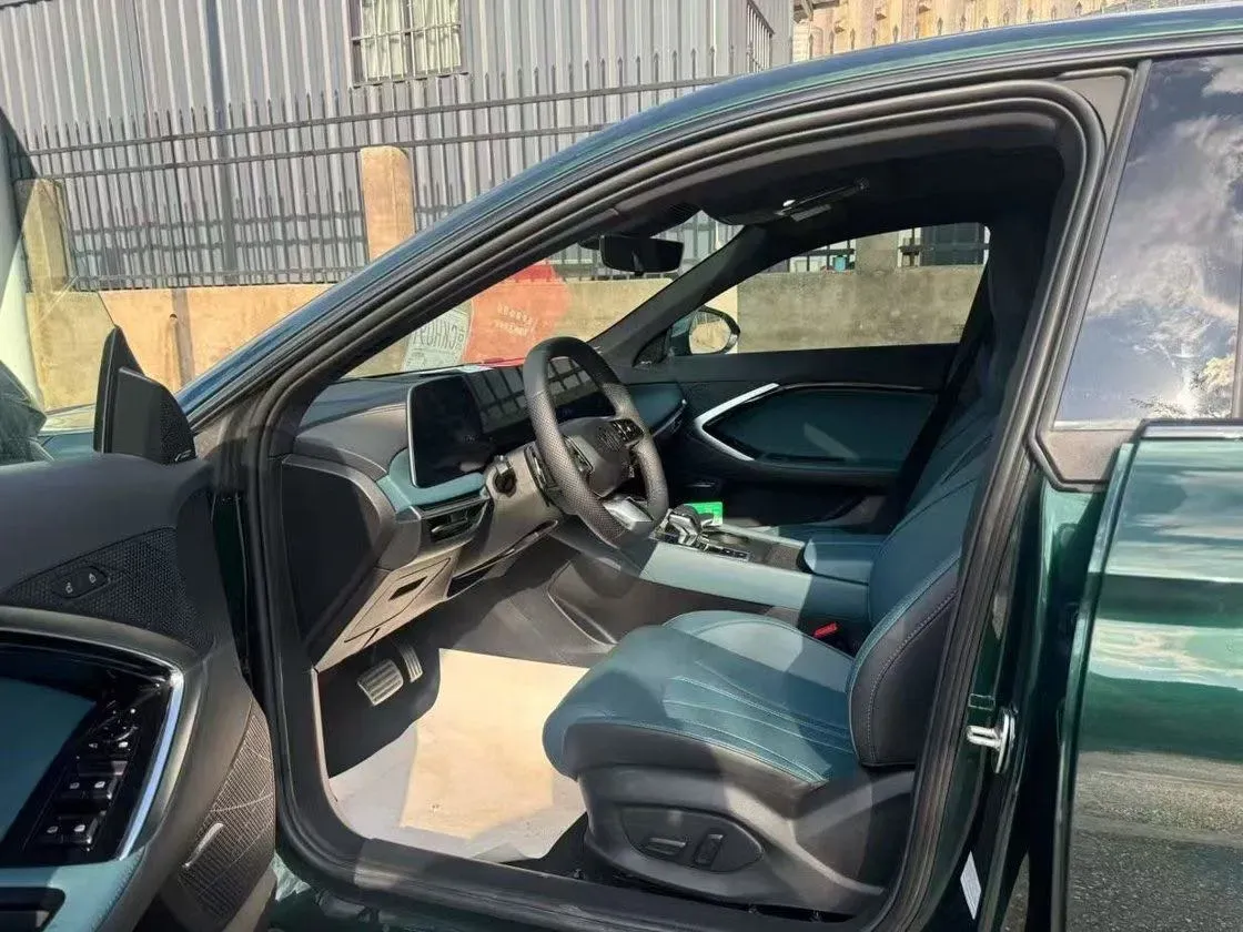 2023 MG 7 1.5T 188HP L4 7DCT,autocango,china used car exporter,china ev exporter,chinese used car exporter,chinese used ev exporter