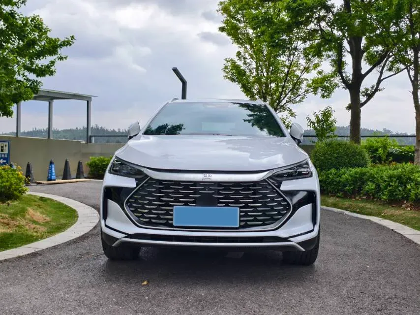 2022 Jeep Grand Commander 2.0T 265HP L4 9AT,autocango,china used car exporter,china ev exporter,chinese used car exporter,chinese used ev exporter