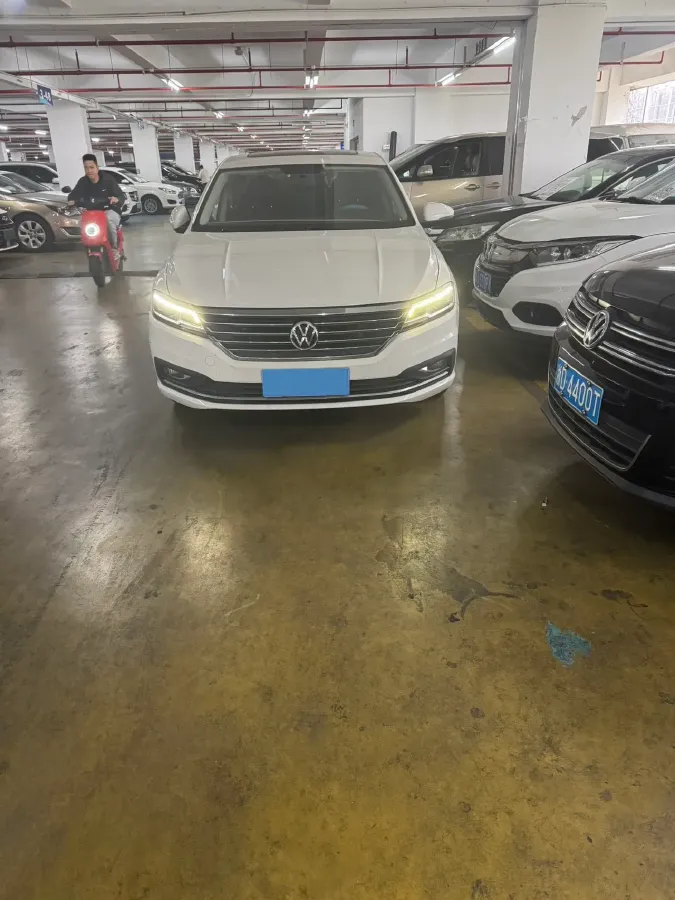 2019 Volkswagen Lavida 1.5L 113HP L4 6AT,autocango,china used car exporter,china ev exporter,chinese used car exporter,chinese used ev exporter