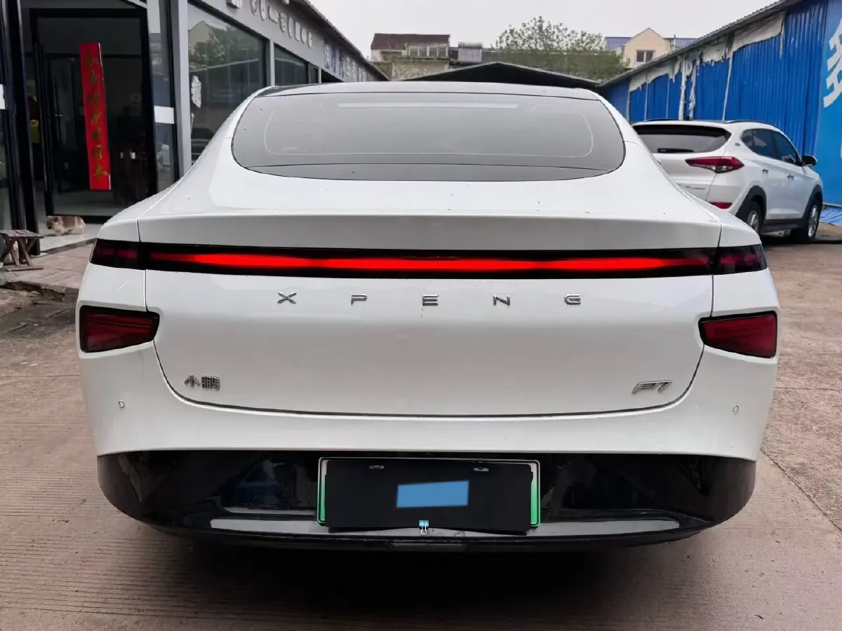 2022 Xpeng P7 BEV 60.2KWH,autocango,china used car exporter,china ev exporter,chinese used car exporter,chinese used ev exporter