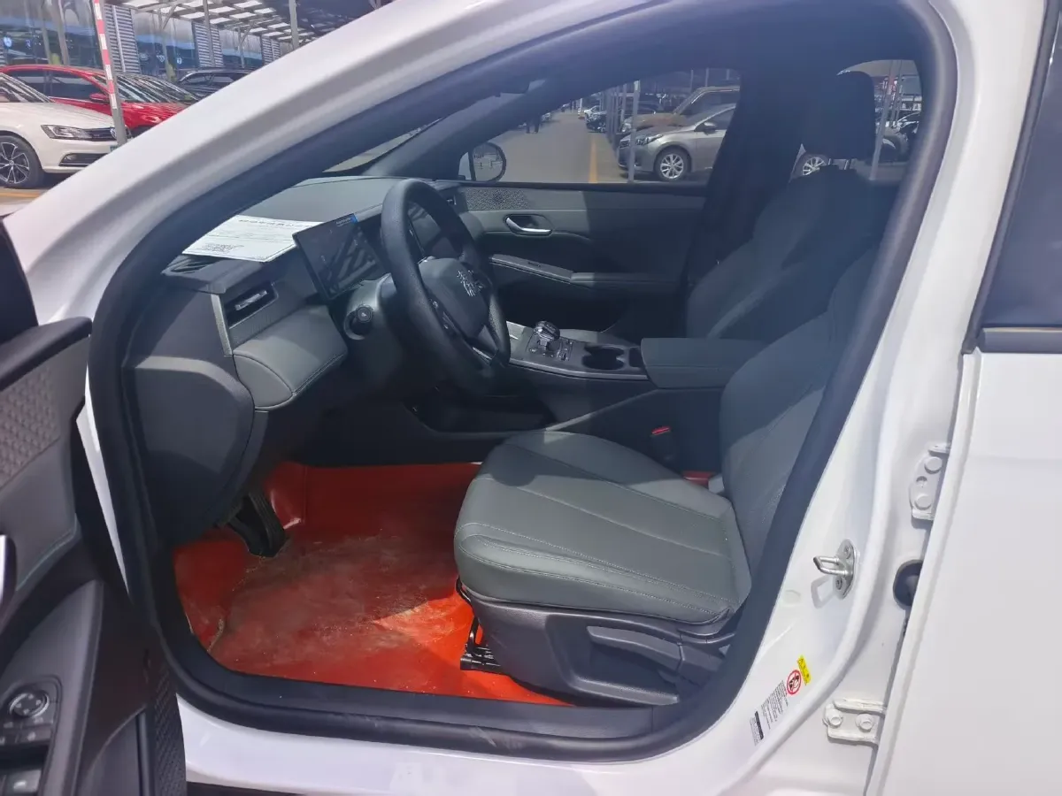 2025 BYD Qin Plus 1.5L 101HP L4 E-CVT PHEV 7.68KWH,autocango,china used car exporter,china ev exporter,chinese used car exporter,chinese used ev exporter