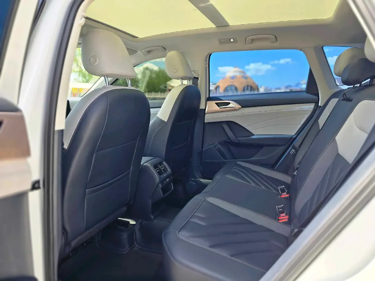 2023 Volkswagen Tharu 1.5T 160HP L4 7DCT,autocango,china used car exporter,china ev exporter,chinese used car exporter,chinese used ev exporter