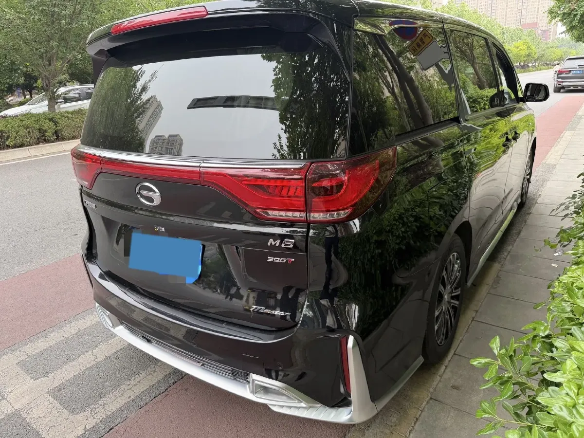 2021 GAC Trumpchi M8 2.0T 252HP L4 8AT,autocango,china used car exporter,china ev exporter,chinese used car exporter,chinese used ev exporter