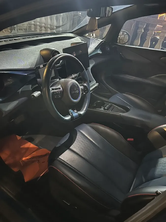 2023 BYD Dolphin BEV 44.928KWH,autocango,china used car exporter,china ev exporter,chinese used car exporter,chinese used ev exporter