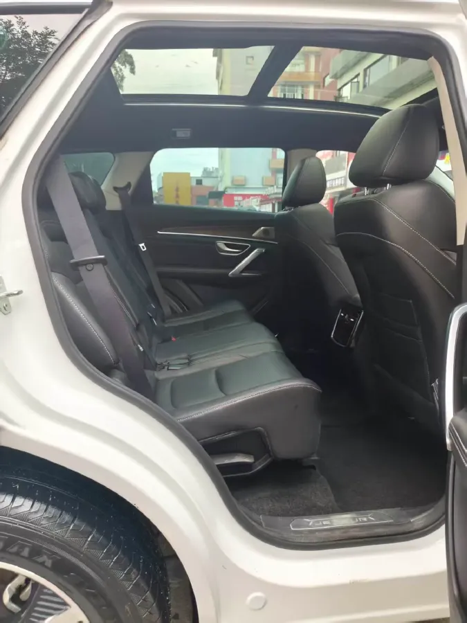 2021 Jetour X70 Plus 1.6T 197HP L4 7DCT,autocango,china used car exporter,china ev exporter,chinese used car exporter,chinese used ev exporter