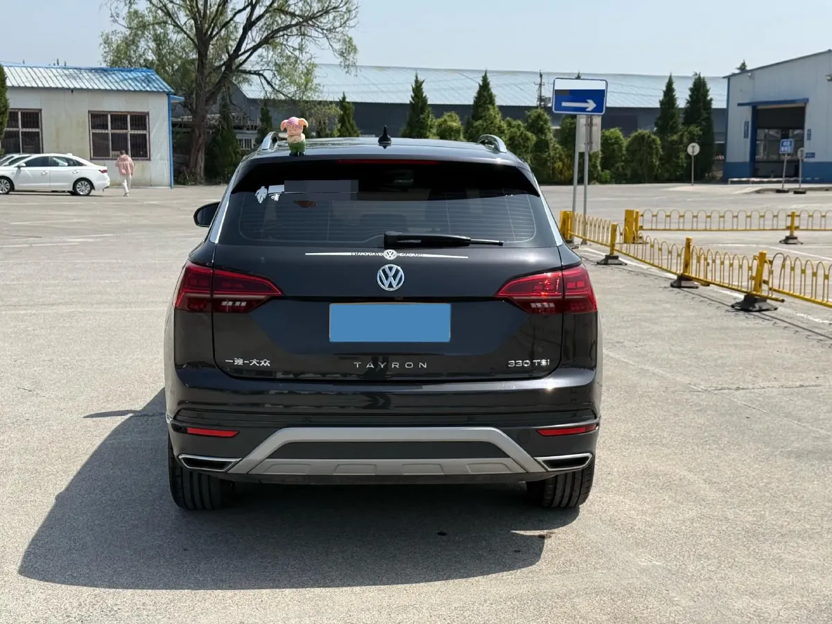 2021 Volkswagen Tayron 2.0T 186HP L4 7DCT,autocango,china used car exporter,china ev exporter,chinese used car exporter,chinese used ev exporter