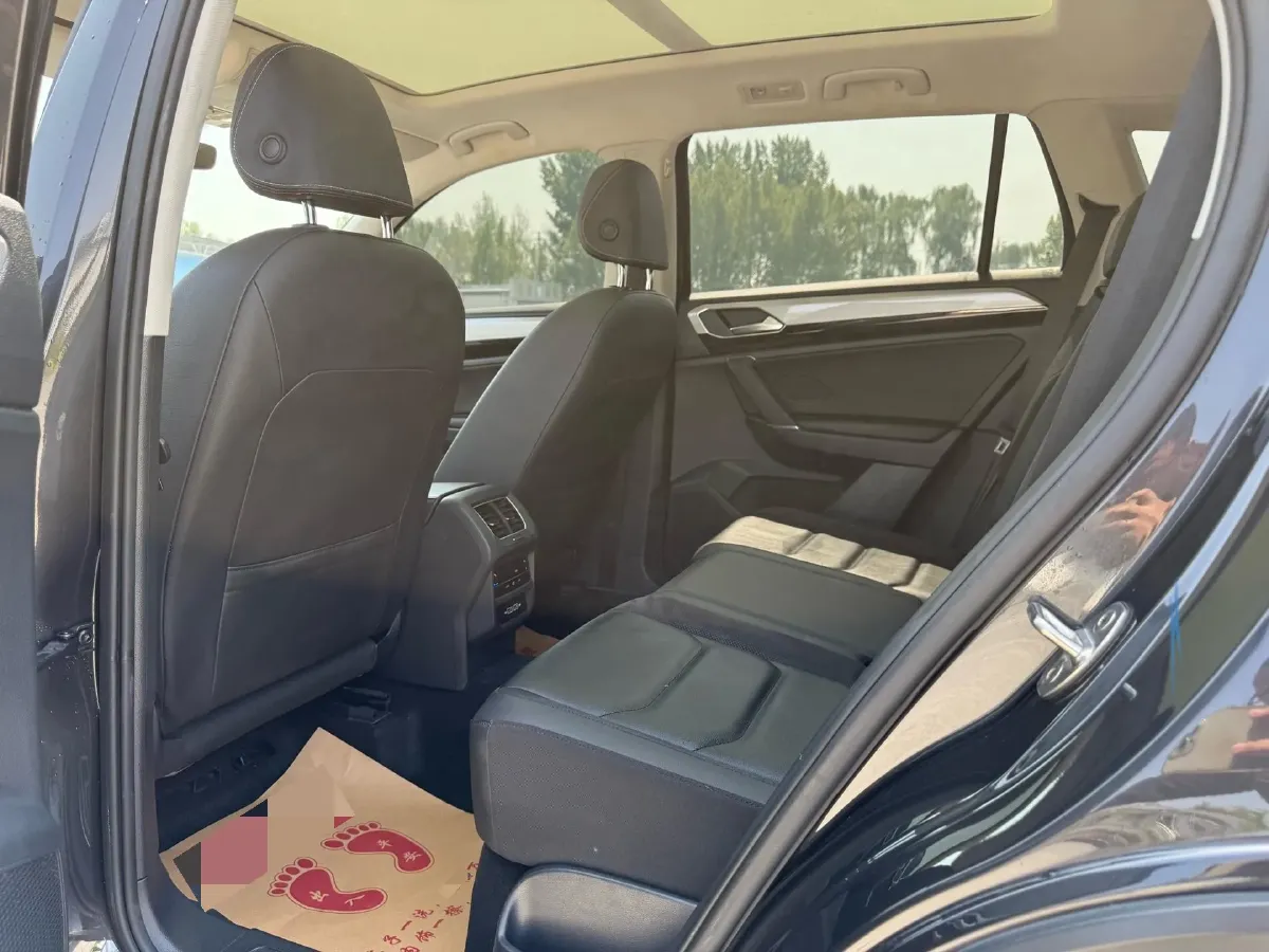 2021 Volkswagen Tayron 2.0T 186HP L4 7DCT,autocango,china used car exporter,china ev exporter,chinese used car exporter,chinese used ev exporter