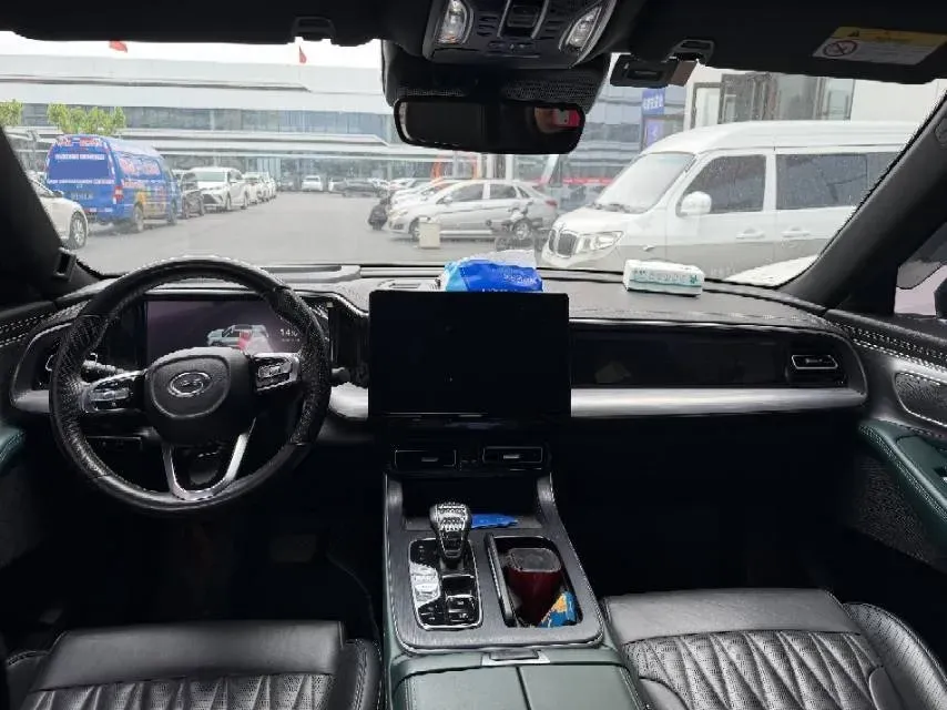 2022 GAC Trumpchi GS8 2.0T 252HP L4 8AT,autocango,china used car exporter,china ev exporter,chinese used car exporter,chinese used ev exporter