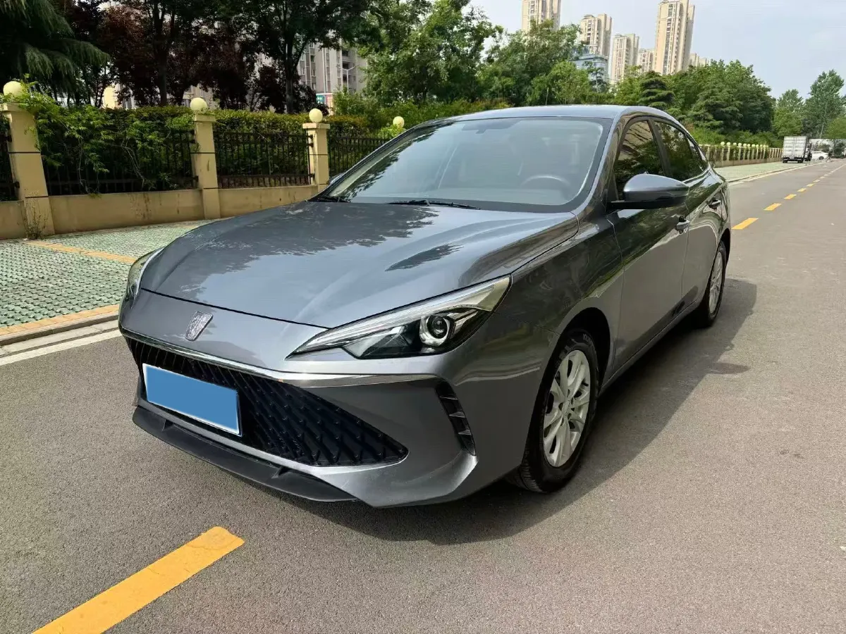 2023 Roewe i5 1.5L 129HP L4 CVT,autocango,china used car exporter,china ev exporter,chinese used car exporter,chinese used ev exporter
