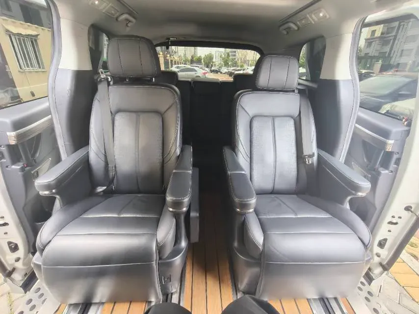 2021 GAC Trumpchi M8 2.0T 252HP L4 8AT,autocango,china used car exporter,china ev exporter,chinese used car exporter,chinese used ev exporter