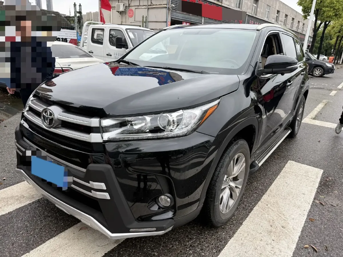 2021 Toyota Highlander 2.0T 220HP L4 6AT,autocango,china used car exporter,china ev exporter,chinese used car exporter,chinese used ev exporter