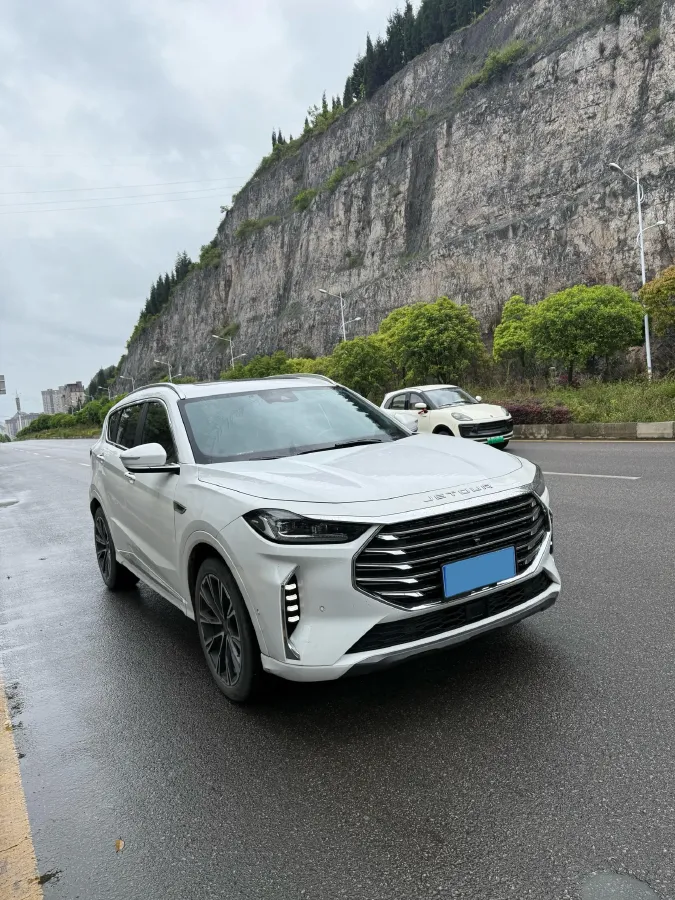 2021 Jetour X70 1.6T 197HP L4 7DCT,autocango,china used car exporter,china ev exporter,chinese used car exporter,chinese used ev exporter