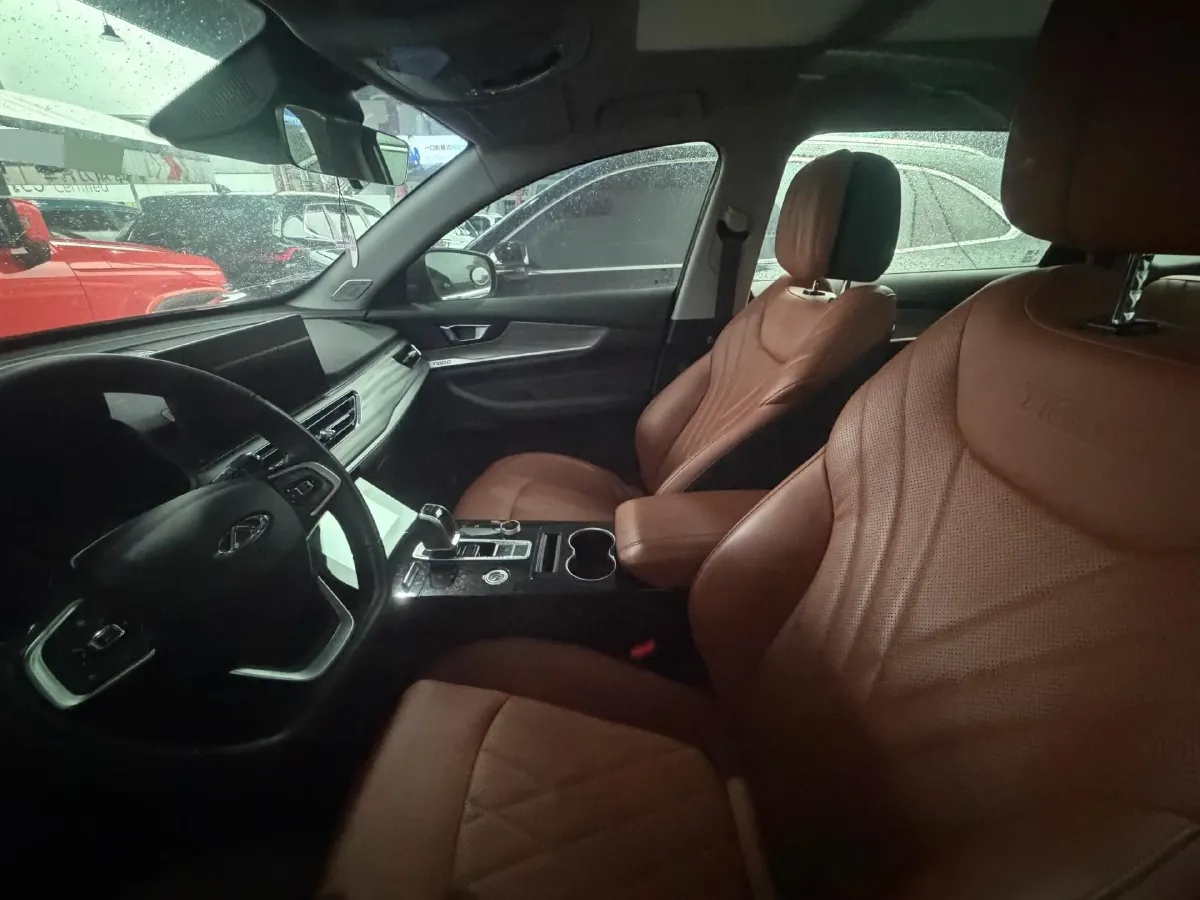 2021 Chery Tiggo 8 2.0T 254HP L4 7DCT,autocango,china used car exporter,china ev exporter,chinese used car exporter,chinese used ev exporter