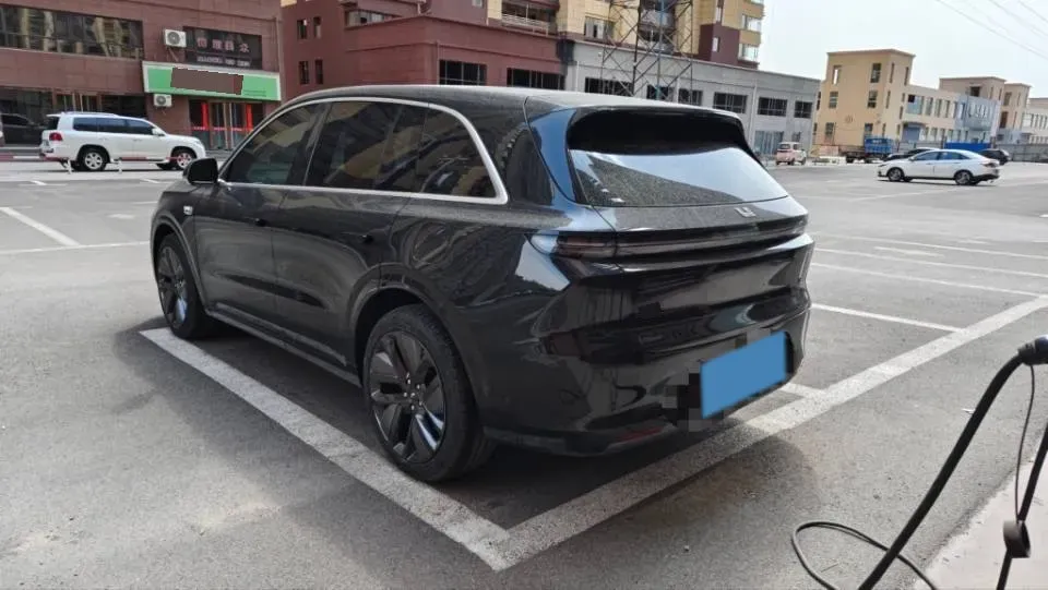 2024 Li L6 Range Extended 154HP L4 REEV 36.8KWH,autocango,china used car exporter,china ev exporter,chinese used car exporter,chinese used ev exporter