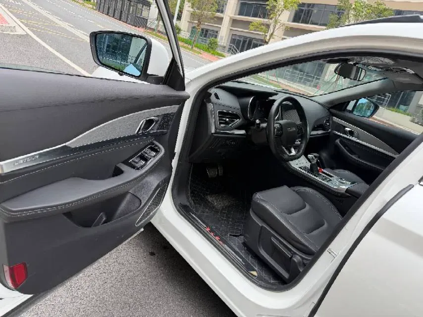 2020 ChangAn Eado 1.4T 158HP L4 7DCT,autocango,china used car exporter,china ev exporter,chinese used car exporter,chinese used ev exporter