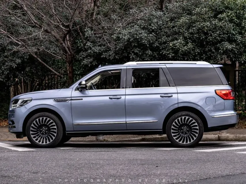 2020 Lincoln Navigator 3.5T 388HP V6 10AT,autocango,china used car exporter,china ev exporter,chinese used car exporter,chinese used ev exporter