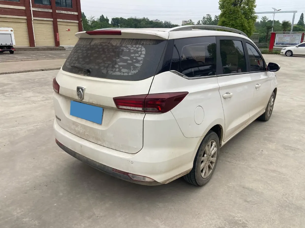 2019 BaoJun 360 1.5L 105HP L4 CVT,autocango,china used car exporter,china ev exporter,chinese used car exporter,chinese used ev exporter