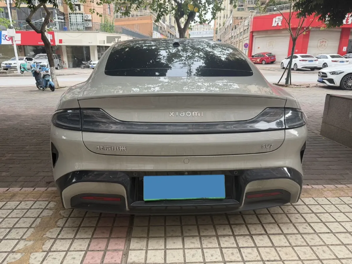 2024 MI SU7 BEV 73.6KWH,autocango,china used car exporter,china ev exporter,chinese used car exporter,chinese used ev exporter