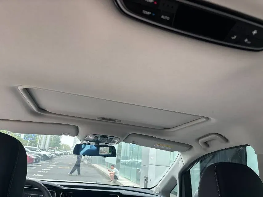 2023 GAC Trumpchi M8 2.0T 252HP L4 8AT,autocango,china used car exporter,china ev exporter,chinese used car exporter,chinese used ev exporter