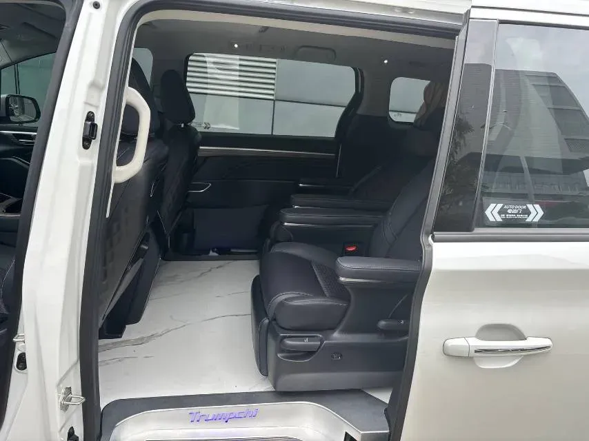 2023 GAC Trumpchi M8 2.0T 252HP L4 8AT,autocango,china used car exporter,china ev exporter,chinese used car exporter,chinese used ev exporter