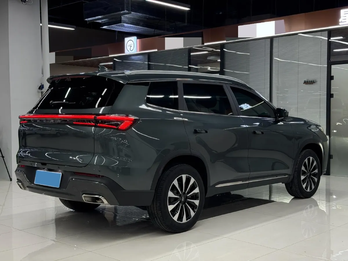 2025 Chery Tiggo 8 Plus 1.6T 197HP L4 7DCT,autocango,china used car exporter,china ev exporter,chinese used car exporter,chinese used ev exporter