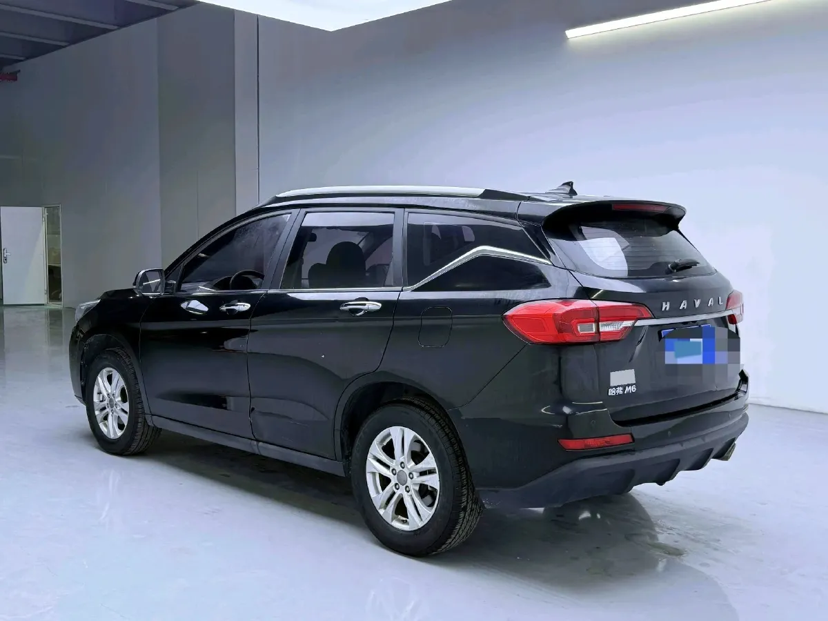 2018 Haval M6 1.5T 150HP L4 7DCT,autocango,china used car exporter,china ev exporter,chinese used car exporter,chinese used ev exporter